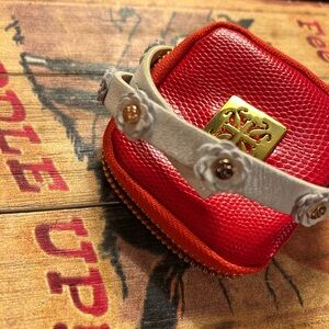 Rustic Cuff white wrap bracelet with Gold accents flowers. Includes dust bag